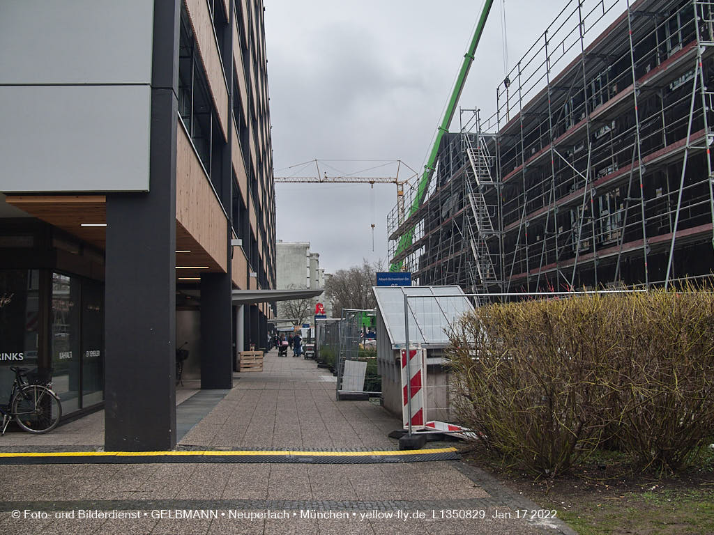 18.01.2022 - Baustelle zur Montessori Schule im Plettzentrum Neuperlach